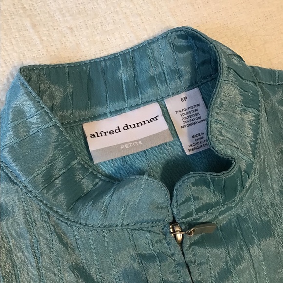Alfred Dunner blue lightweight jacket, excellent condition, size 6Petite - Picture 4 of 5